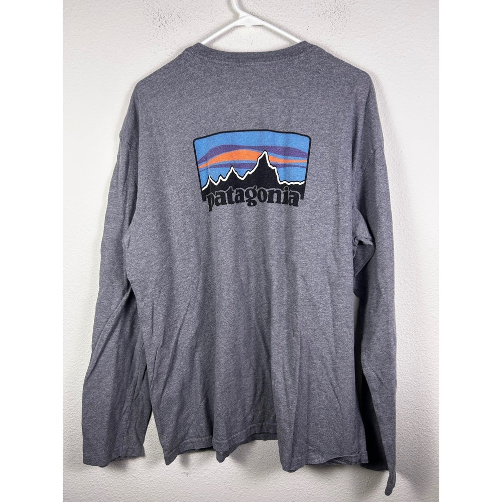 Patagonia Mens XL Long Sleeve Organic Cotton Fitz Roy Logo T-Shirt Grey Heather